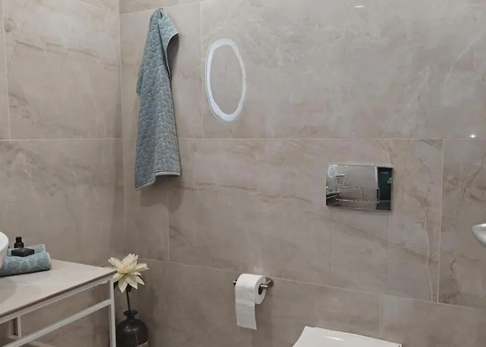 Azzurro - уютно и удобно Апартаменты Варна